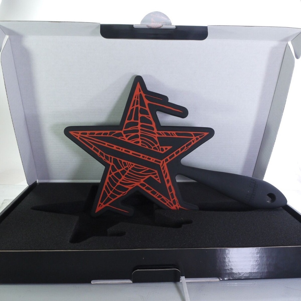 Jeffree Star Limited Edition Hand Held orange and Black mirror NEW in box - Picture 2 of 5